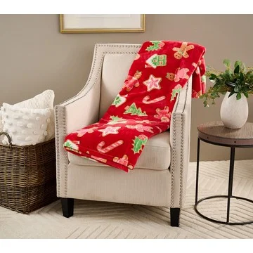 Kringle Express Oversized 60" x 80" Holiday Printed Throw