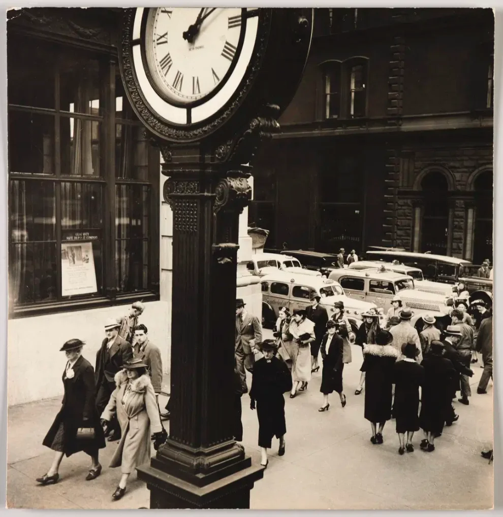 “Tempo of the City I” by Berenice Abbott