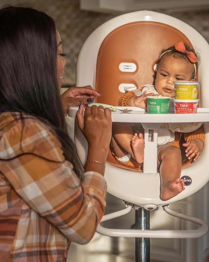 Tiny Organics family mealtime moment