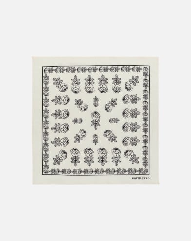Astrilli Vihkiruusu Kioski scarf