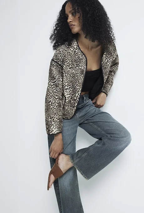 Coats & Jackets