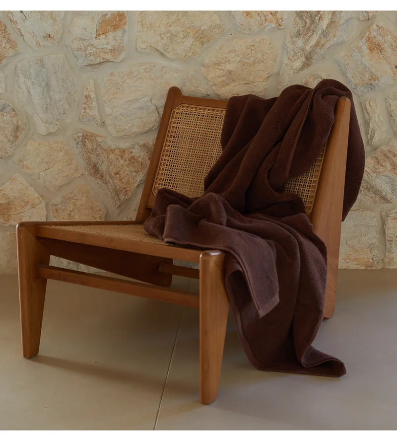 BATH TOWELS