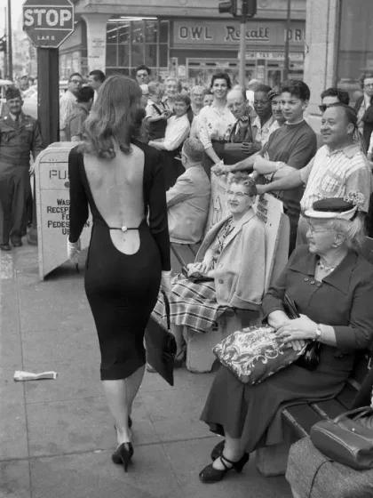 Vikki Dougan, Ralph Crane
