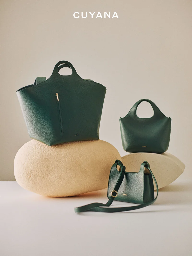 Cuyana Bottle Green