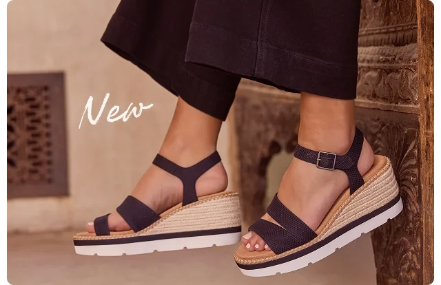 diana-black-wedge-sandal