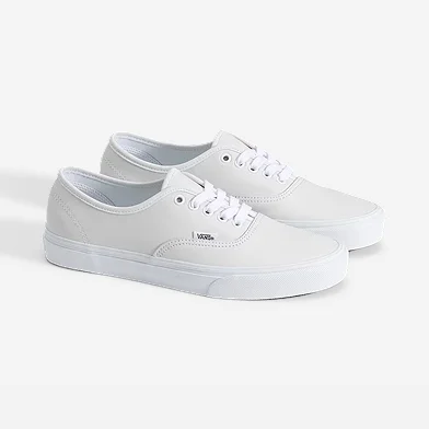 True White Authentic Shoe