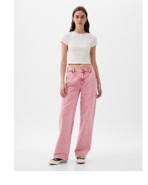 Display images to show real-time content