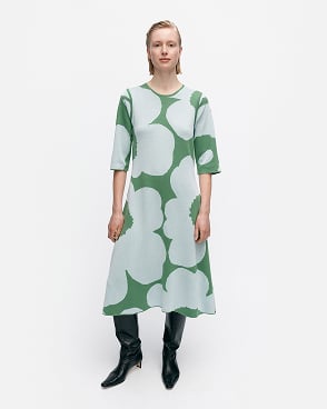 Pointti Unikko Knitted wool dress