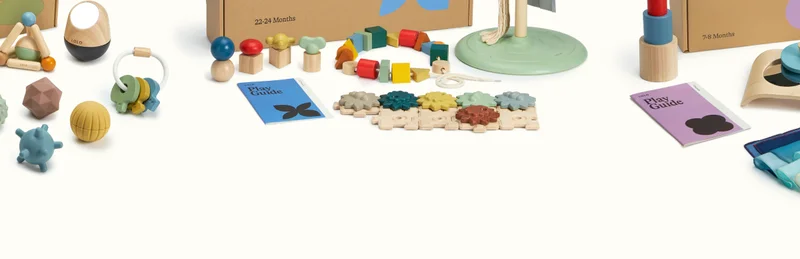 PLAY GUIDE IN EACH BOX!