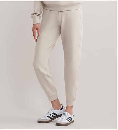 DreamGlow™ Jogger