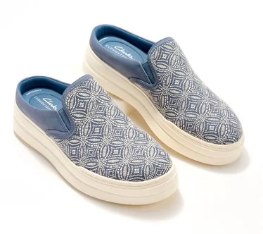Clarks Cloudsteppers Slip-On Clog -Audreigh Cove