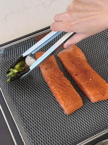 easy air fryer salmon for two
