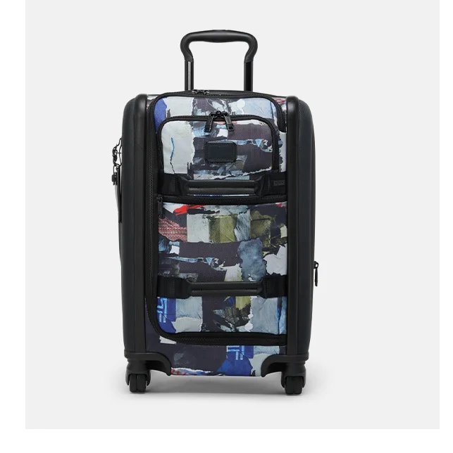 International Expandable Front Lid 4 Wheeled Carry-On