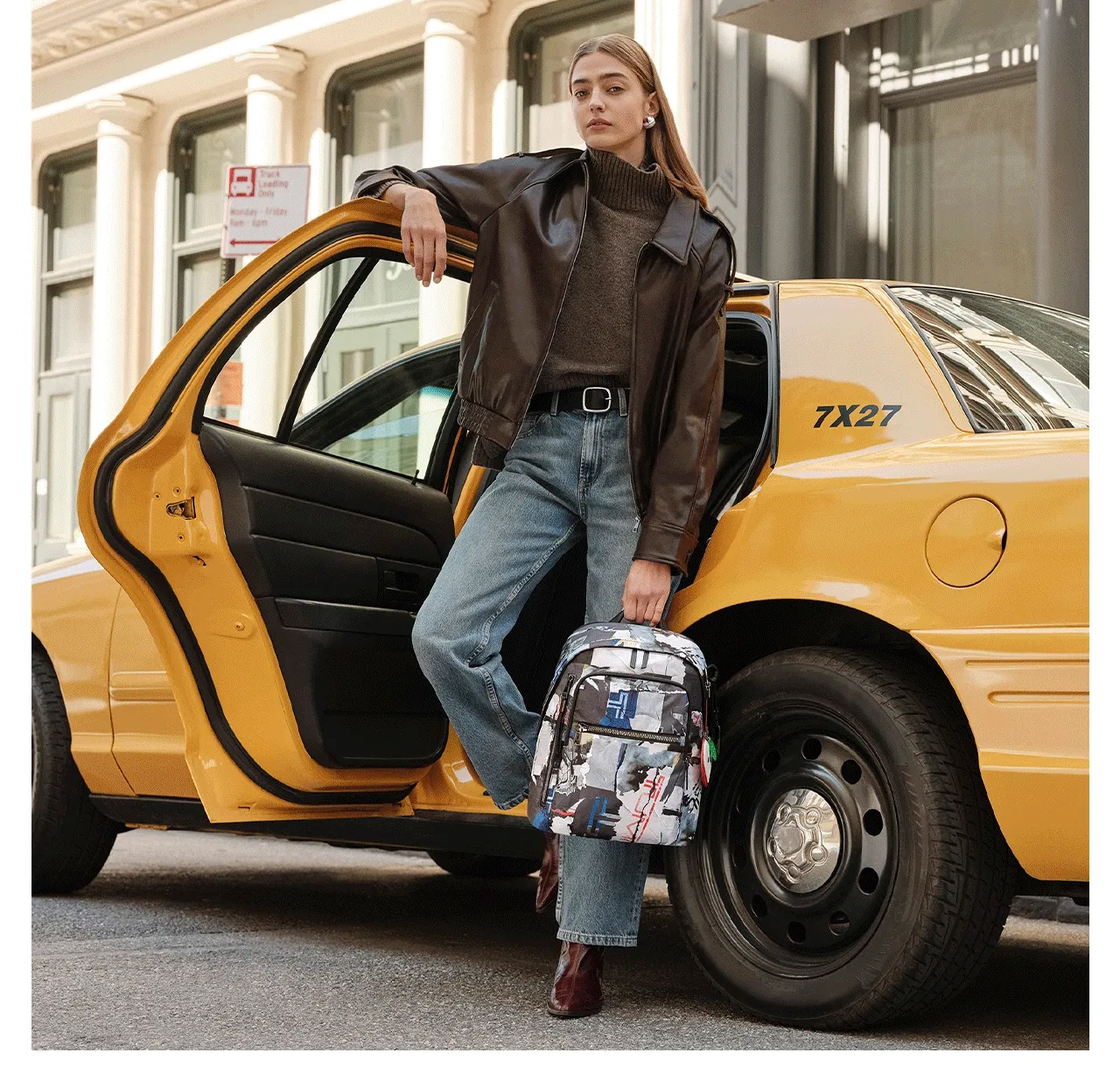 The Fall 2025 season is all bright lights and city nights—brownstones and city commutes. Carry the spirit of the city in every traffic-stopping design.
