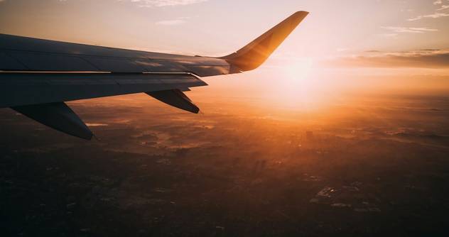 Business class versus first class: what are the key differences?