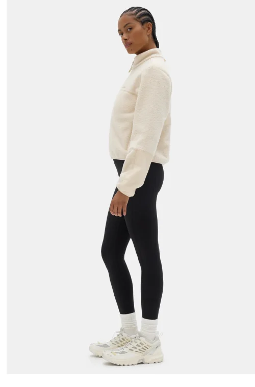 Shop the Chapelle Fleece in Oat Milk