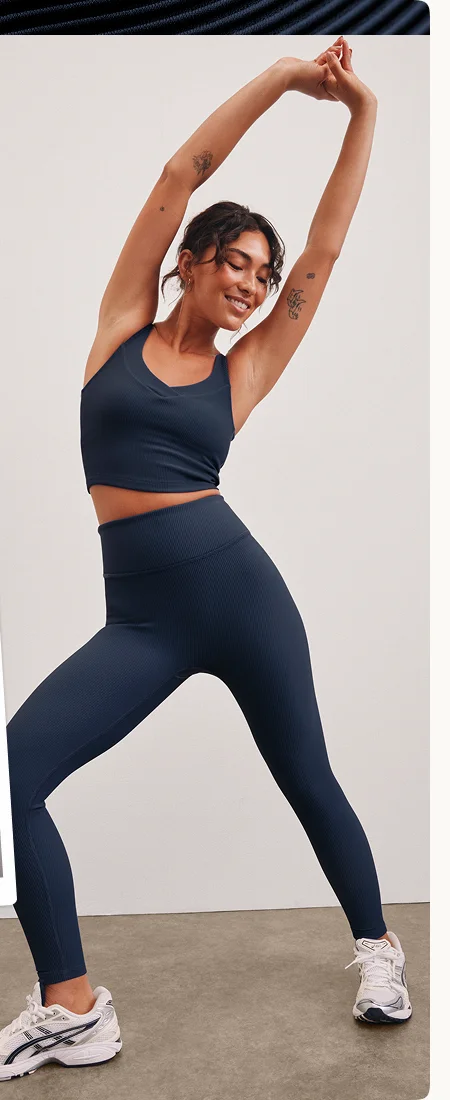 Impulse Ribbed Legging in Nocturnal Navy