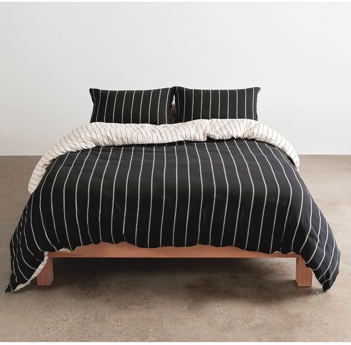 Versa Bedding