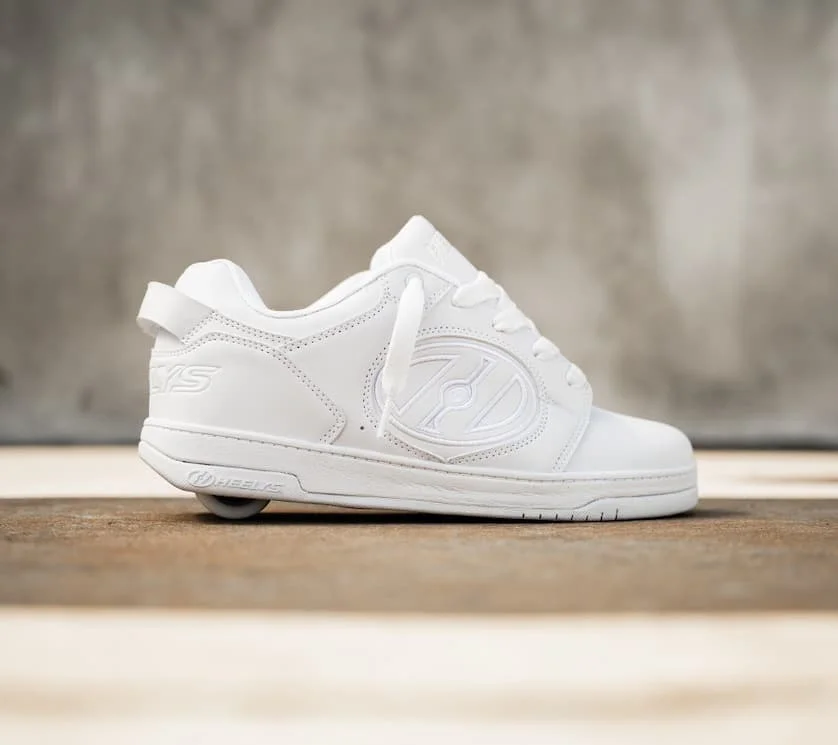 Heelys Voyager Collection