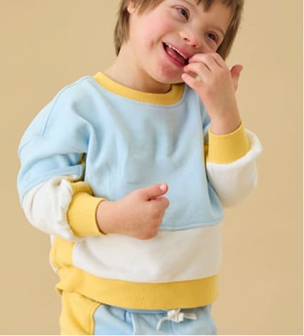 KIDLY by MORI Colourblock Sweatshirt & Joggers Outfit - Blue & Yellow