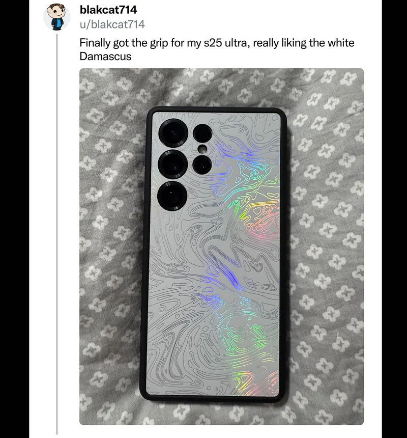 blakcat714 on Reddit: "Finally got the grip for my s25 ultra, really liking the white Damascus"