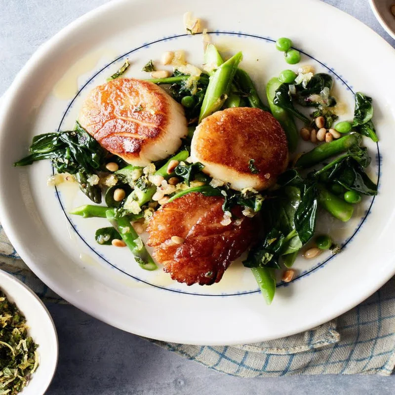 Scallops & Peas With Mint Gremolata
