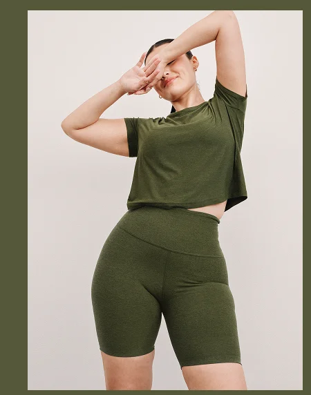 Spacedye Keep Pace 7" Short in Army Green Heather