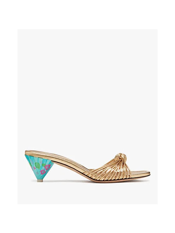 Tiki Sandals