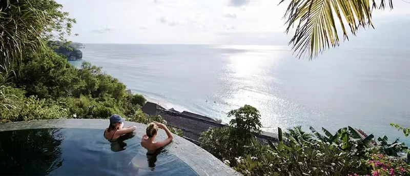 Unlock instant savings on 4- and 5-star hotels with Member Prices. It's just one perk of being a One Key member.