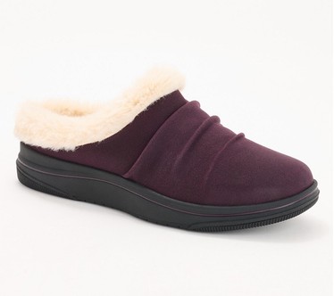 Clarks Cloudsteppers Faux Fur Clogs - Breeze Willow