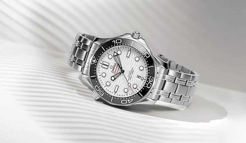 SEAMASTER DIVER 300M 42 MM, STEEL ON STEEL