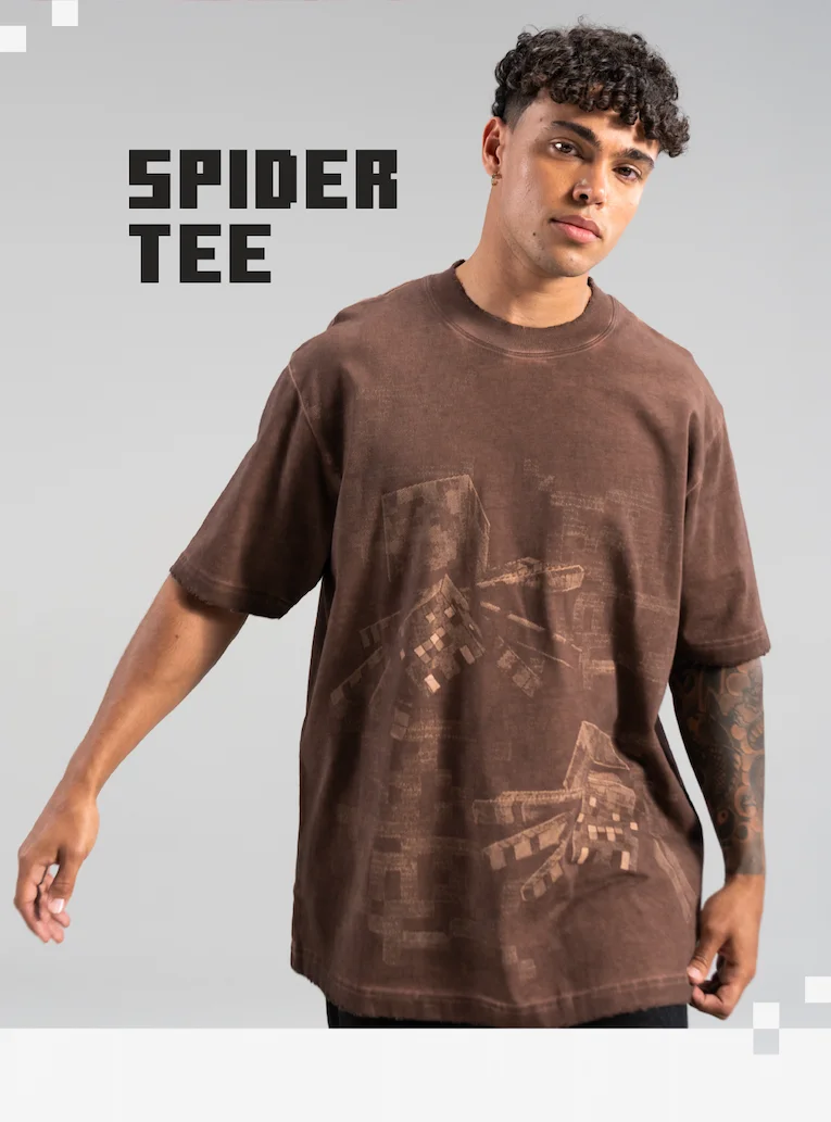 Male model wearing Cool Shirtz' spider tee