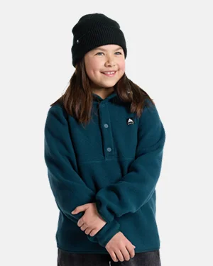 Studio shot of the Kids' Burton Cinder Fleece Anorak in petrol green on a model