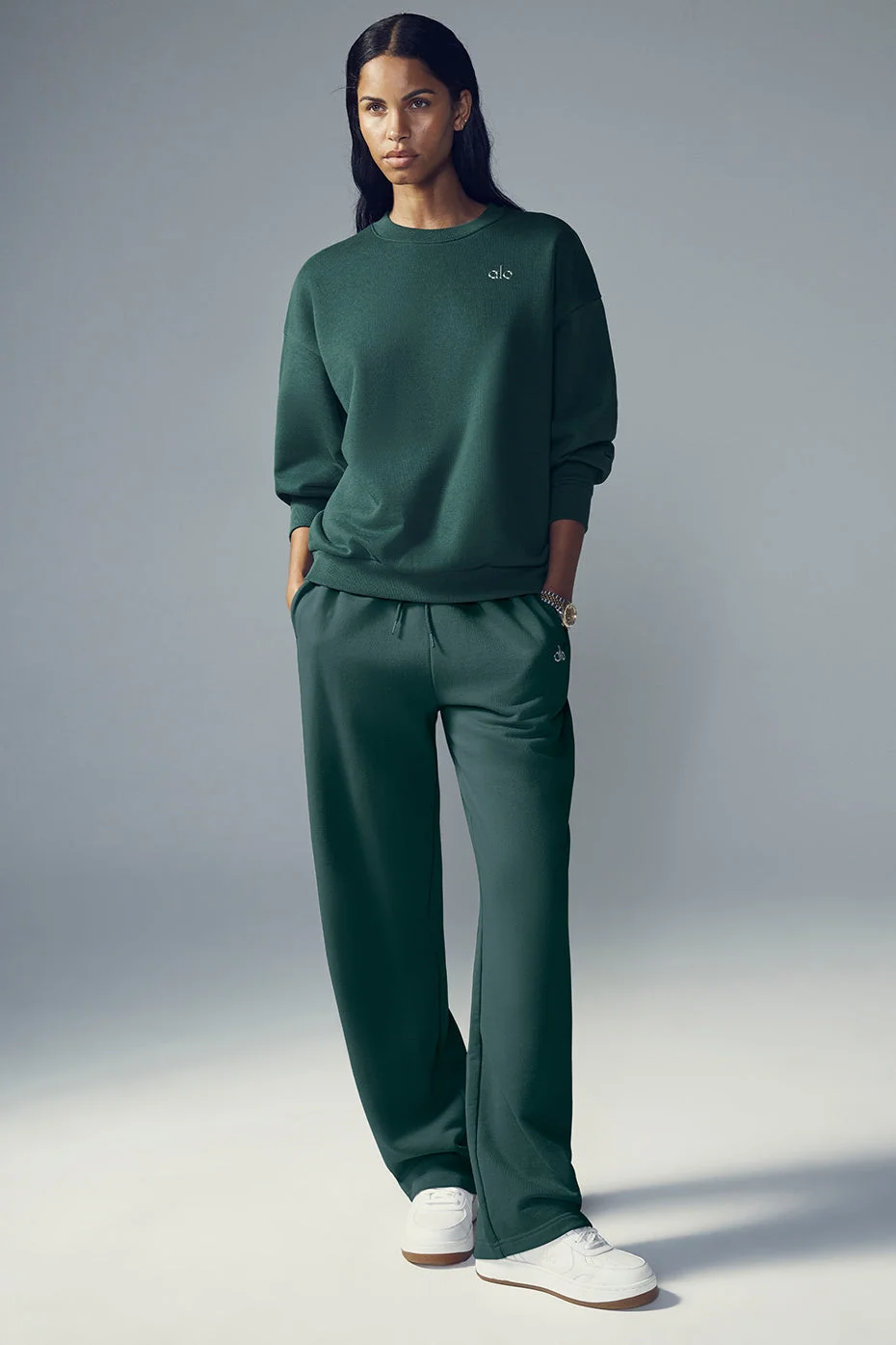 Accolade Straight Leg Sweatpant - Midnight Green