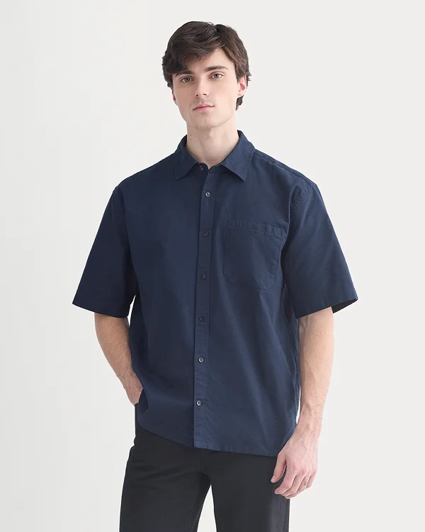 Image | Lightweight Short-Sleeve Oxford | Navy