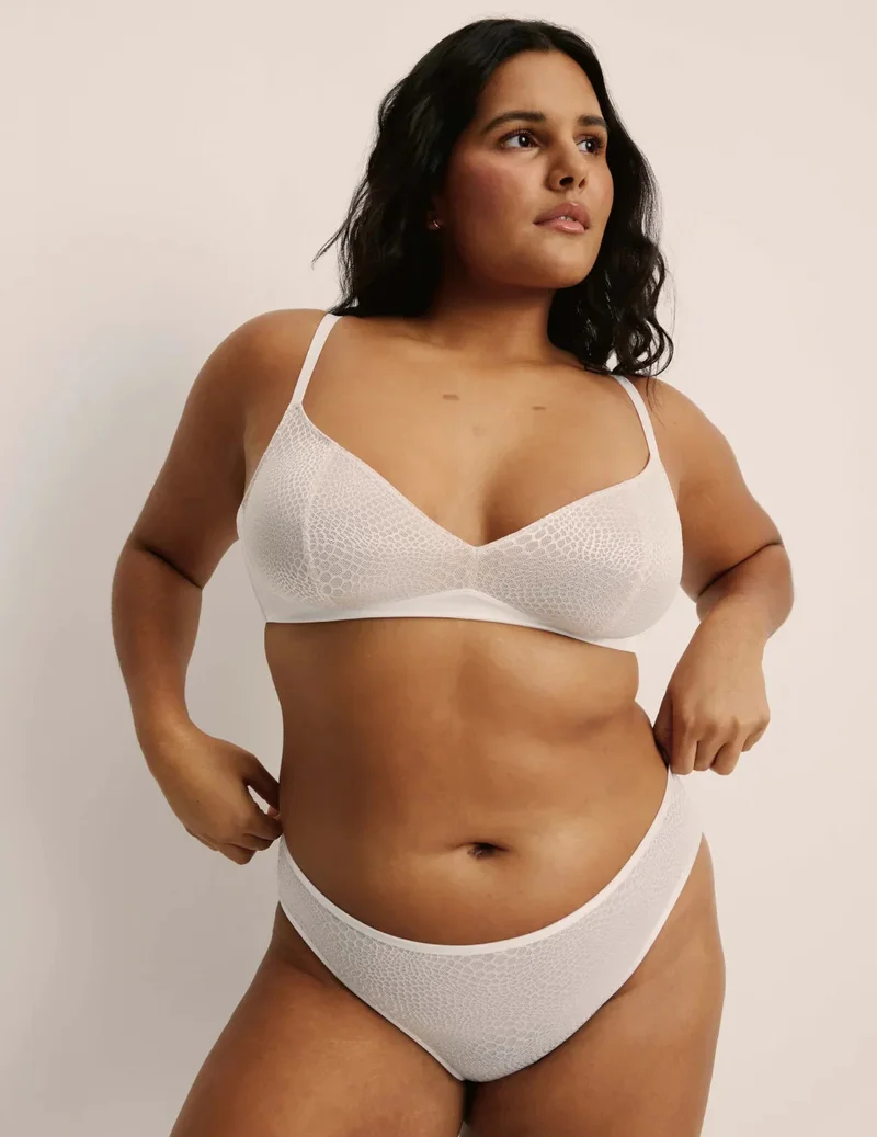 Image of Essential Lace Bikini
