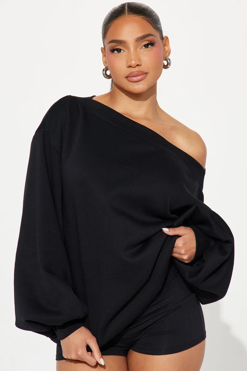 Image of Vera Off Shoulder Oversized Sweatshirt - Black