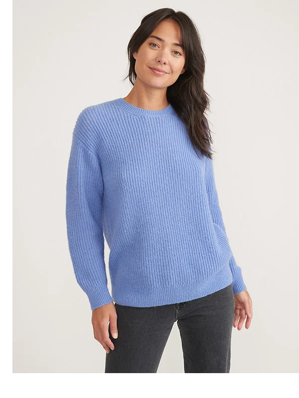 Renee Dream Yarn Crew
