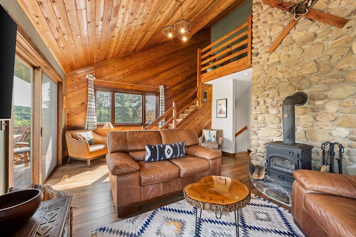 Cabin in West Valley