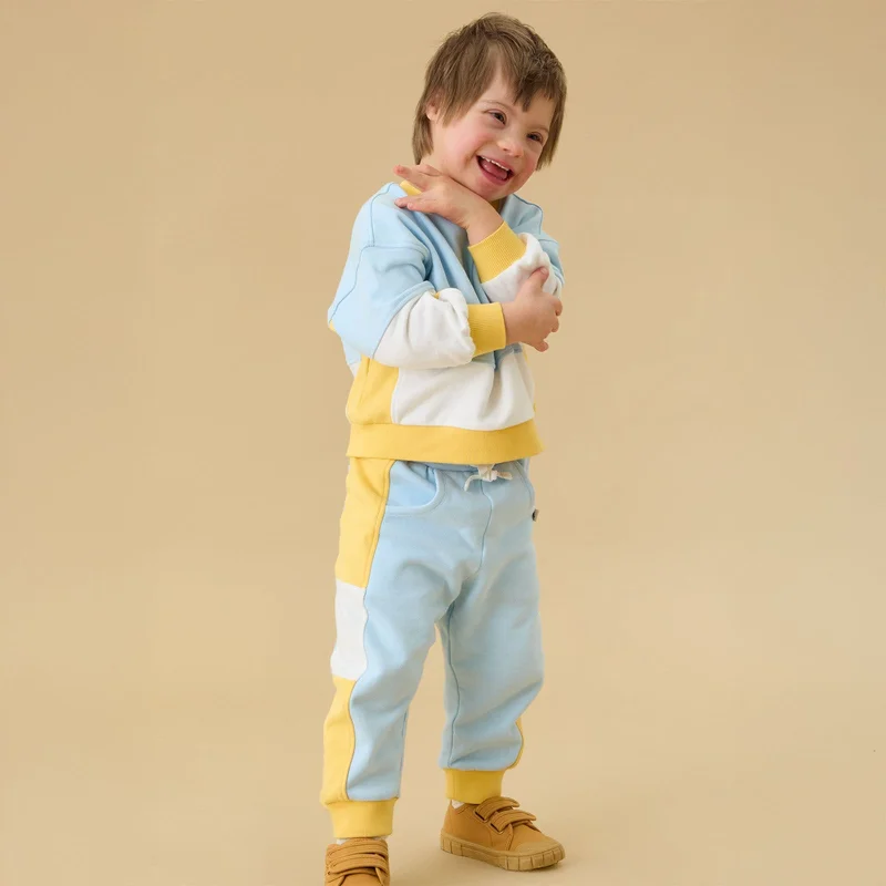 Image of KIDLY by MORI Colorblock Sweatshirt & Joggers Outfit
