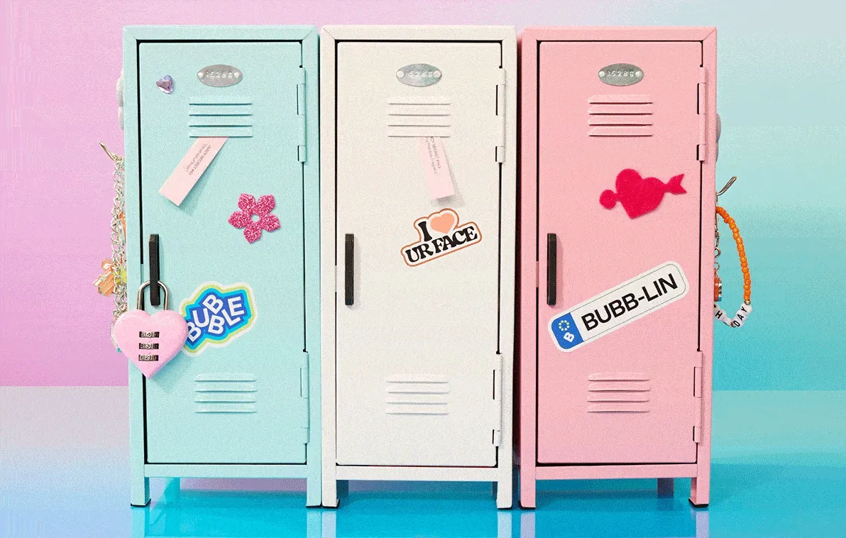 locker opening and closing with Bubble charms