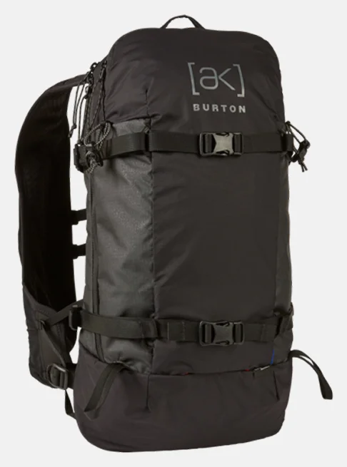 [ak] Surgence Tour 18L Pack in black