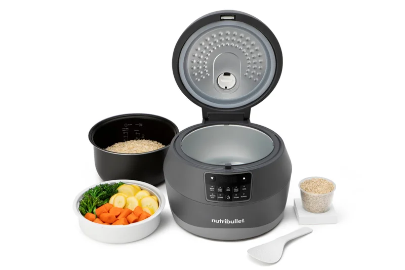 Image of the nutribullet EveryGrain Cooker with all accessories included
