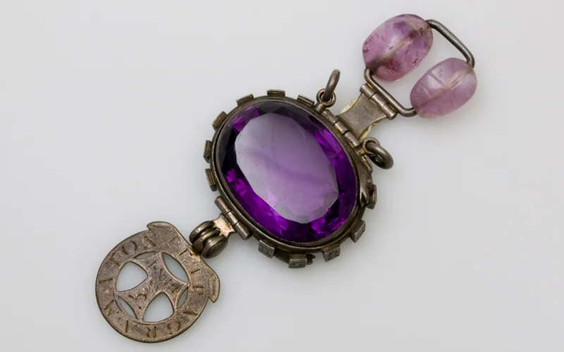 Is this amethyst really cursed? That was the claim made by its former owner Edward Heron-Allen—although skeptics say it's more likely the early 20th century writer was trying to drum up attention to his short story, The Purple Sapphire.