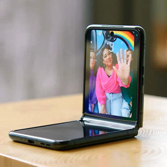 motorola razr - 2023