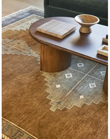 Kate Hand-Knotted Wool Rug Swatch 18" x 18"