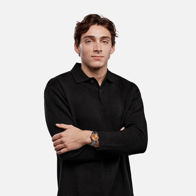 Mondo Duplantis wearing our Seamaster Aqua Terra Shades.