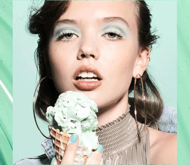 Model wearing Mint Melt Cooling Face Primer