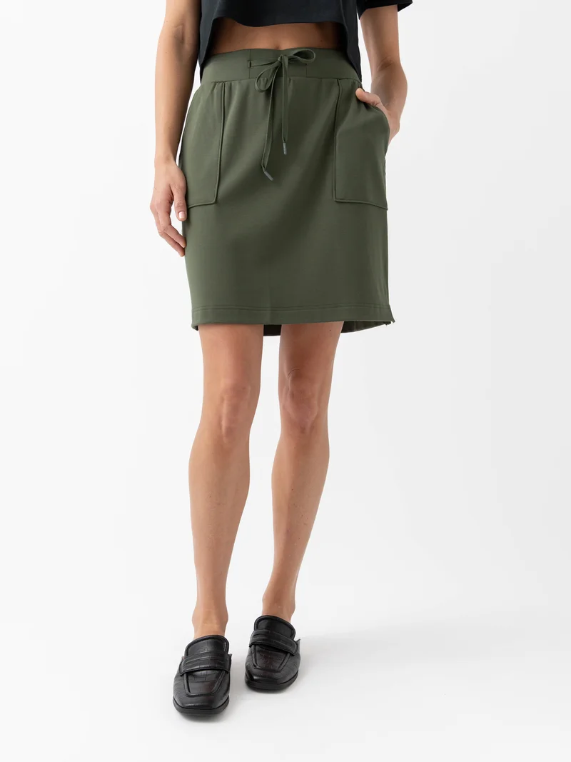 Image of Women's Brushed Bamboo Patch Pocket Skirt - Last Chance