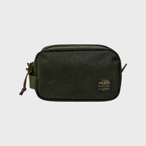 Dryden Travel Pack